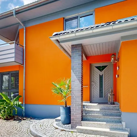 Am Rande Von Dresden Fuer Bis Zu 11 Personen - Willkommen In Der Toscana Villa *