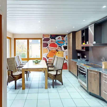 Am Rande Von Dresden Fuer Bis Zu 11 Personen - Willkommen In Der Toscana