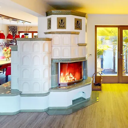 Am Rande Von Dresden Fuer Bis Zu 11 Personen - Willkommen In Der Toscana Villa Arnsdorf (Arnsdorf, Bautzen)