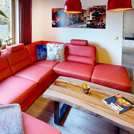 Am Rande Von Dresden Fuer Bis Zu 11 Personen - Willkommen In Der Toscana Villa Arnsdorf (Arnsdorf, Bautzen)