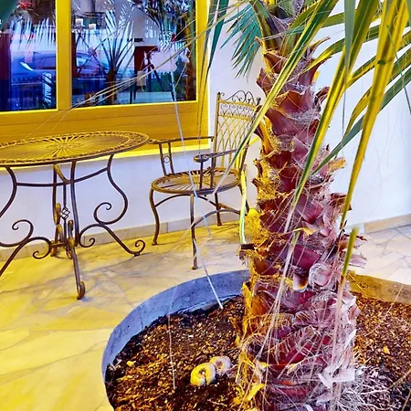 Am Rande Von Dresden Fuer Bis Zu 11 Personen - Willkommen In Der Toscana Villa *