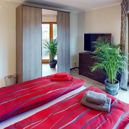 Am Rande Von Dresden Fuer Bis Zu 11 Personen - Willkommen In Der Toscana Villa *