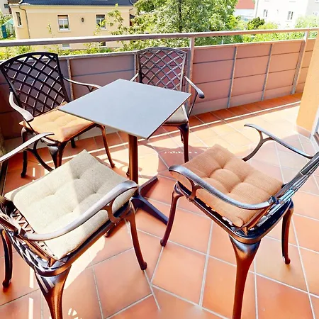 Am Rande Von Dresden Fuer Bis Zu 11 Personen - Willkommen In Der Toscana Villa