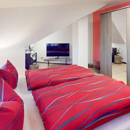 Am Rande Von Dresden Fuer Bis Zu 11 Personen - Willkommen In Der Toscana *