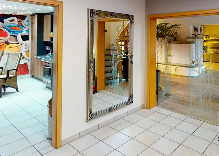 Villa Am Rande Von Dresden Fuer Bis Zu 11 Personen - Willkommen In Der Toscana Arnsdorf (Arnsdorf, Bautzen)