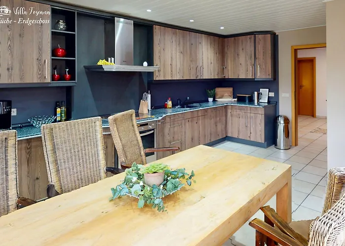 Villa Am Rande Von Dresden Fuer Bis Zu 11 Personen - Willkommen In Der Toscana