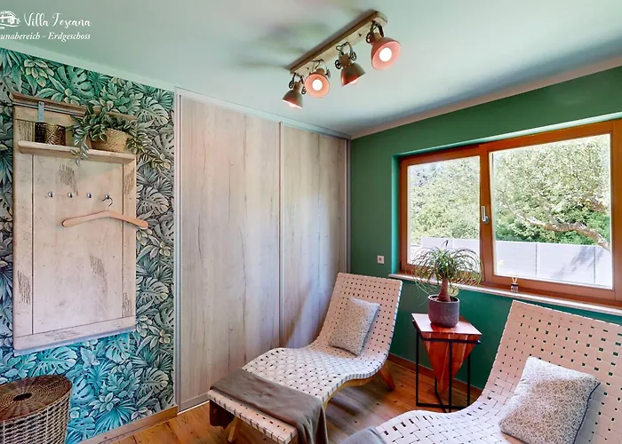 Villa Am Rande Von Dresden Fuer Bis Zu 11 Personen - Willkommen In Der Toscana Arnsdorf (Arnsdorf, Bautzen)