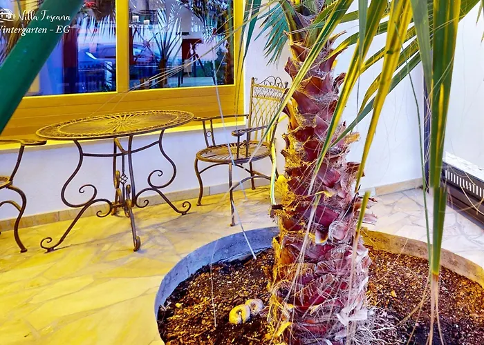 Am Rande Von Dresden Fuer Bis Zu 11 Personen - Willkommen In Der Toscana Villa *