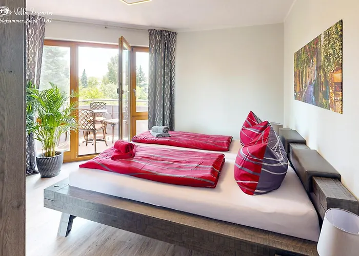 Am Rande Von Dresden Fuer Bis Zu 11 Personen - Willkommen In Der Toscana Villa *