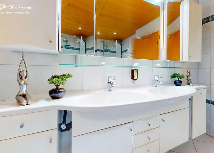 Am Rande Von Dresden Fuer Bis Zu 11 Personen - Willkommen In Der Toscana Villa