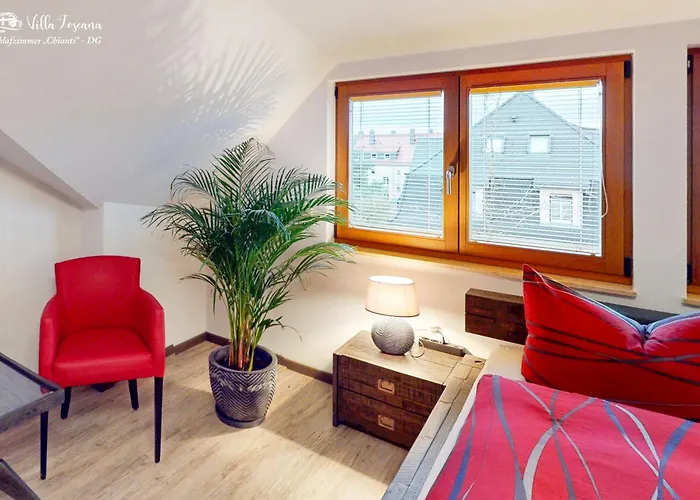 Villa Am Rande Von Dresden Fuer Bis Zu 11 Personen - Willkommen In Der Toscana *