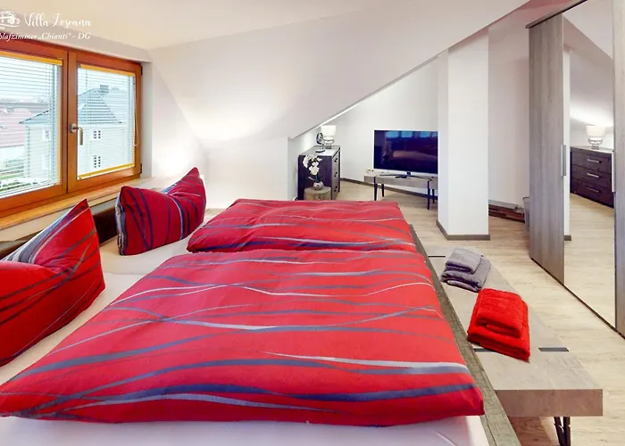 Am Rande Von Dresden Fuer Bis Zu 11 Personen - Willkommen In Der Toscana Arnsdorf (Arnsdorf, Bautzen)