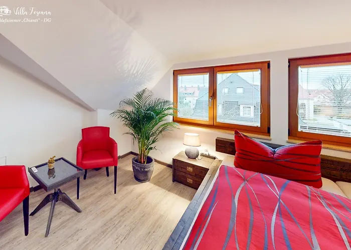 Am Rande Von Dresden Fuer Bis Zu 11 Personen - Willkommen In Der Toscana Villa *